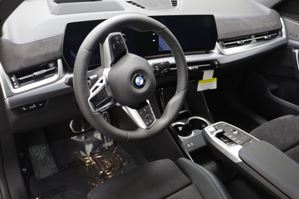 New 2026 Alpine White BMW xDrive28i image 7