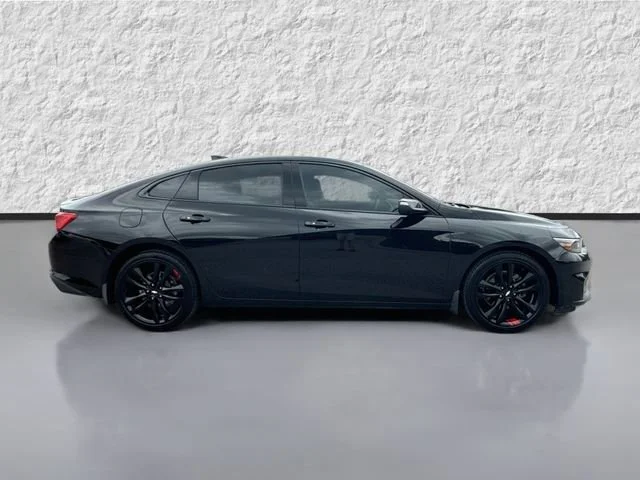 1G1ZD5ST4JF272350