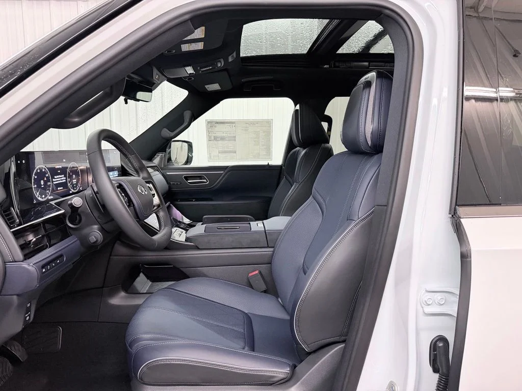 New 2027 RADIANT WHITE INFINITI Sport 4WD image 11