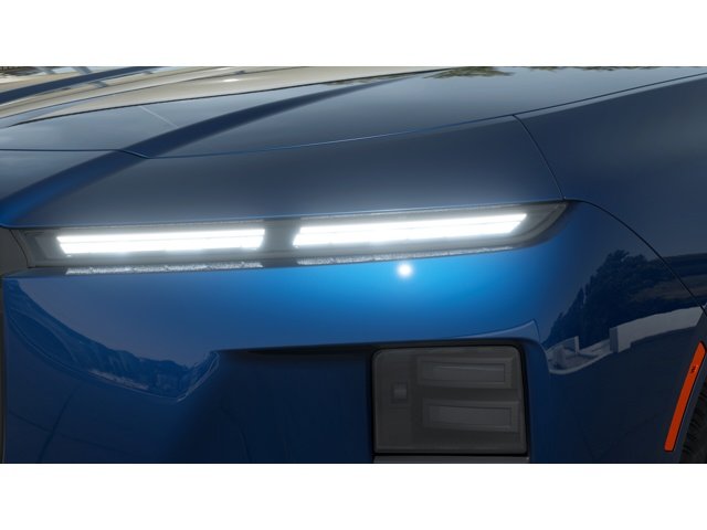 New 2027 Tanzanite Blue II Metallic BMW 740i image 6