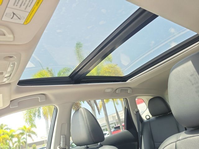 2018 Nissan Rogue SL - Photo 22