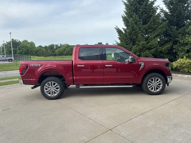 New 2026 Ruby Red Metallic Tinted Clearcoat Ford XLT image 3