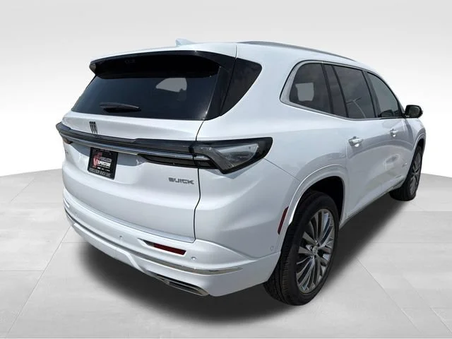 New 2026 Iridescent White Tricoat Buick Avenir image 7