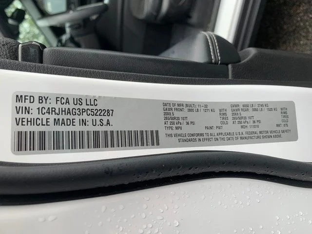 Used 2023 White Jeep Altitude X image 24