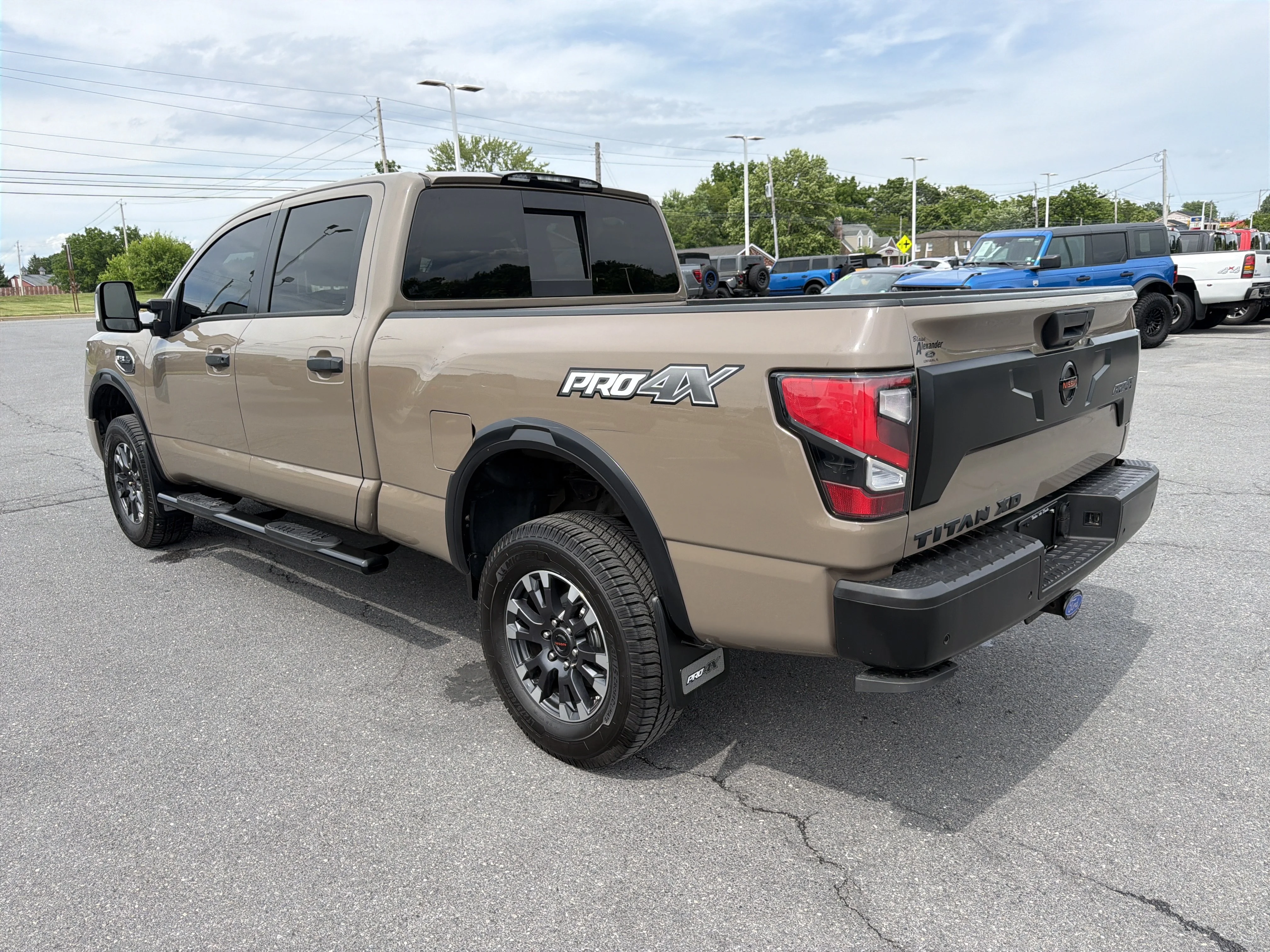 Used 2021 Baja Storm Nissan PRO-4X image 6