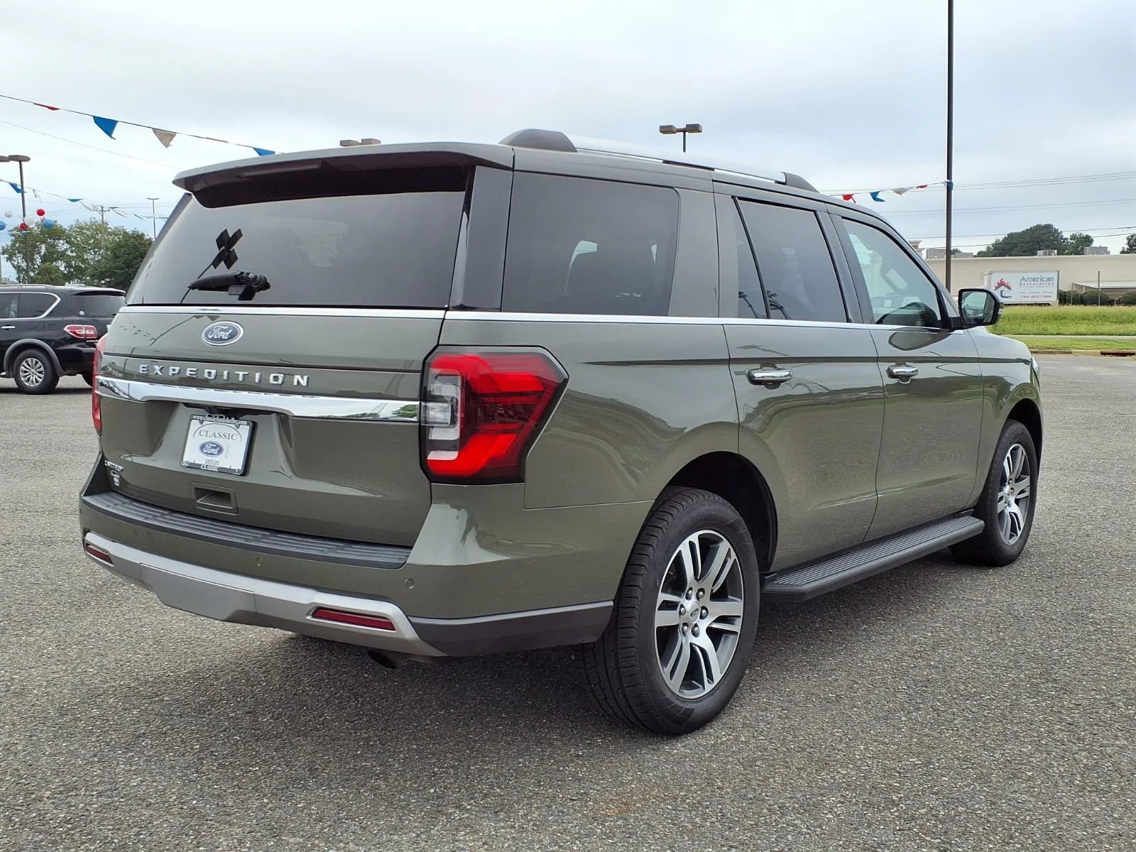 Used 2024 Wild Green Ford Limited image 2