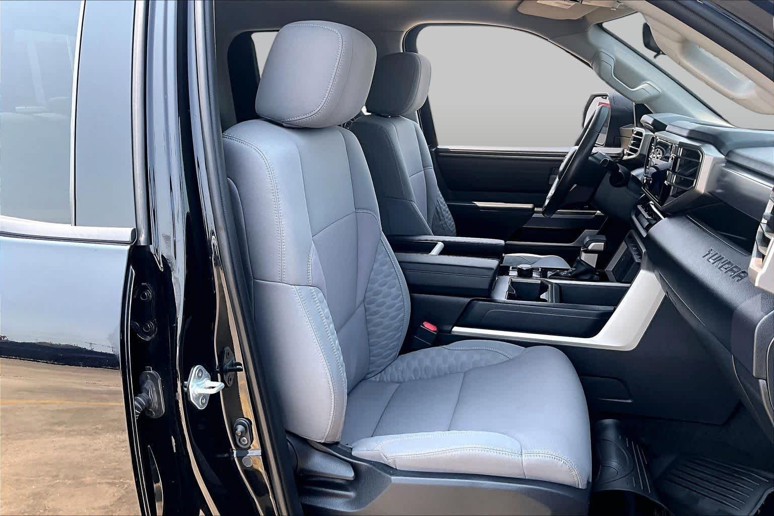 2023 Toyota Tundra SR5 - Photo 9