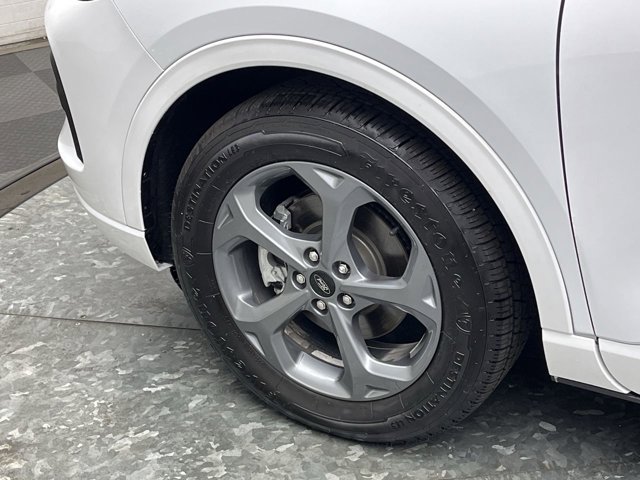 Used 2023 Oxford White Ford ST-Line Select image 30