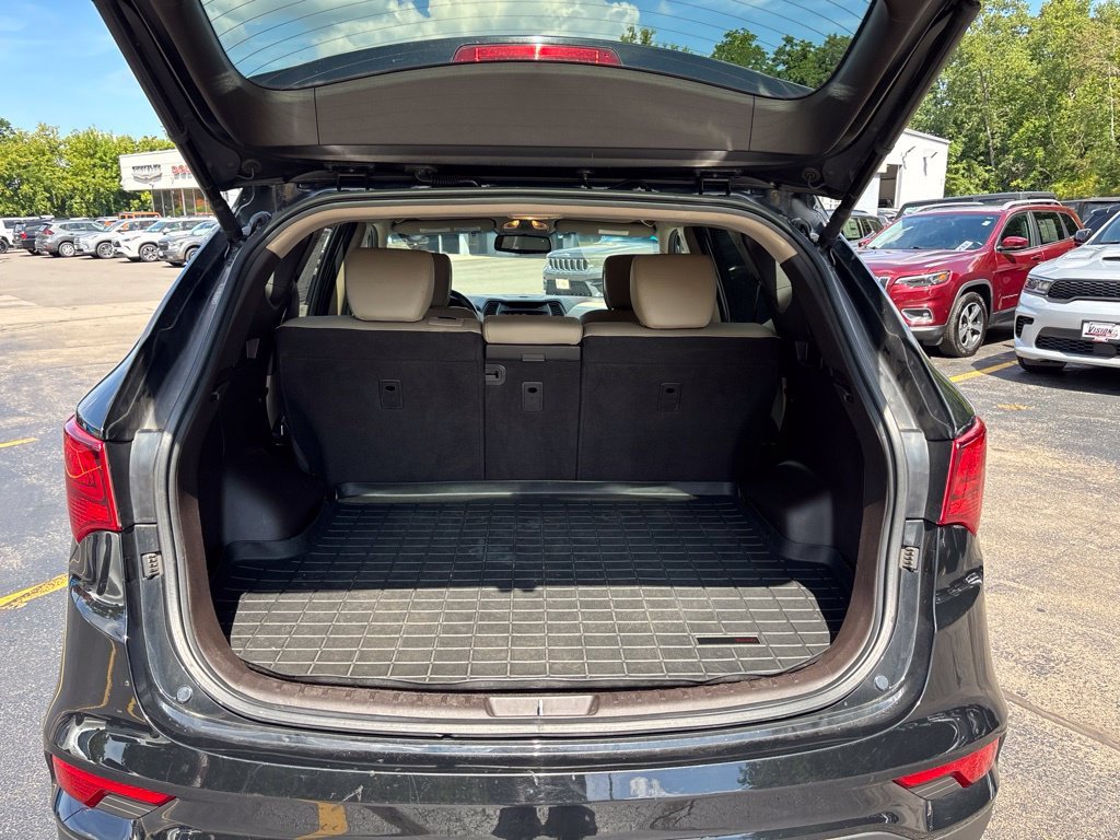 Used 2017 Black Hyundai 2.0T image 10