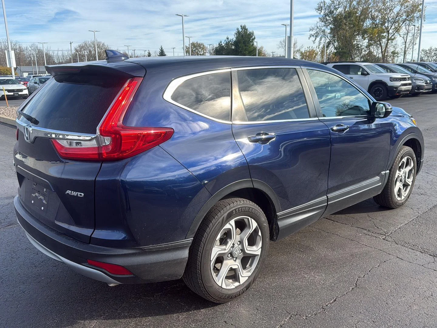 Used 2019 Obsidian Blue Pearl Honda EX-L image 6