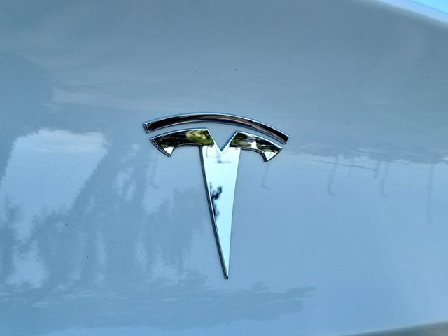 Used 2023 White Tesla 4DR RWD image 29