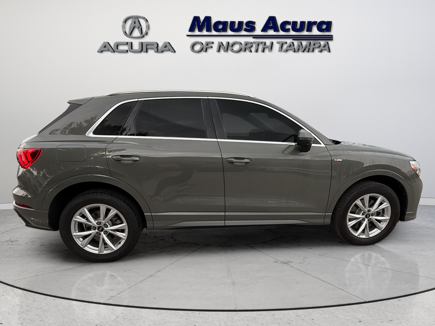 Used 2024  Audi Premium image 13