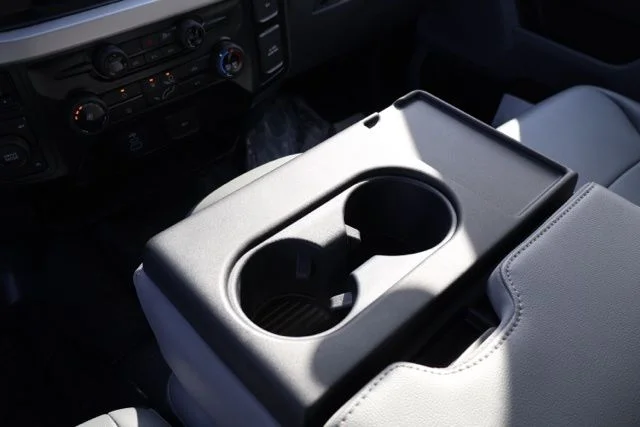 New 2026 Oxford White Ford F-550® XL image 25