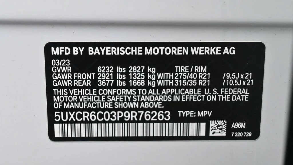 Certified Used 2023 Mineral White Metallic BMW xDrive40i image 27