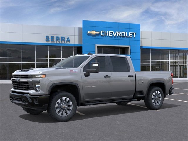 2026 Chevrolet Silverado 2500HD Custom photo 2