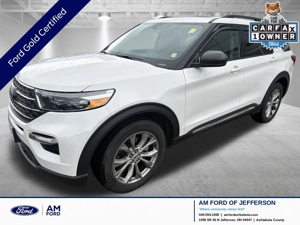 Certified Used 2023 White Metallic Ford XLT image 1