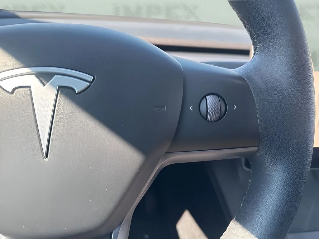 Used 2025 Black Tesla Long Range image 17