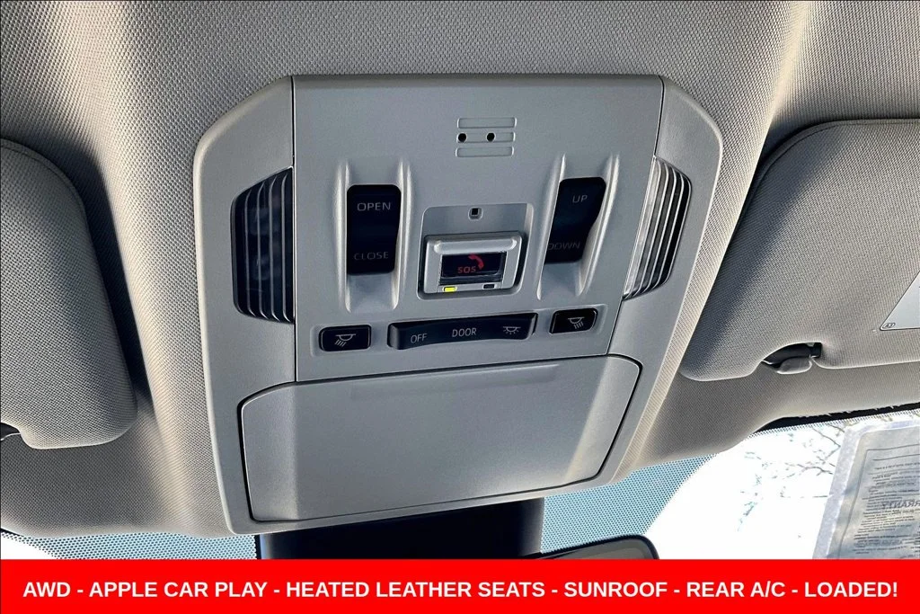 Used 2021 Silver Toyota XLE image 19