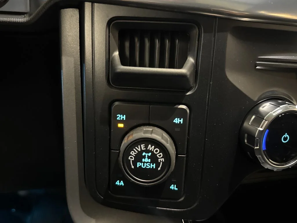 New 2026 White Ford Lariat image 30
