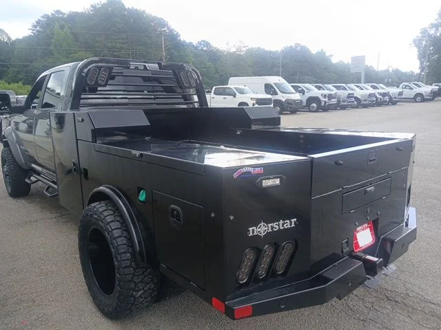 New 2026 Ceramic Gray Clear-Coat Exterior Paint RAM Laramie image 8