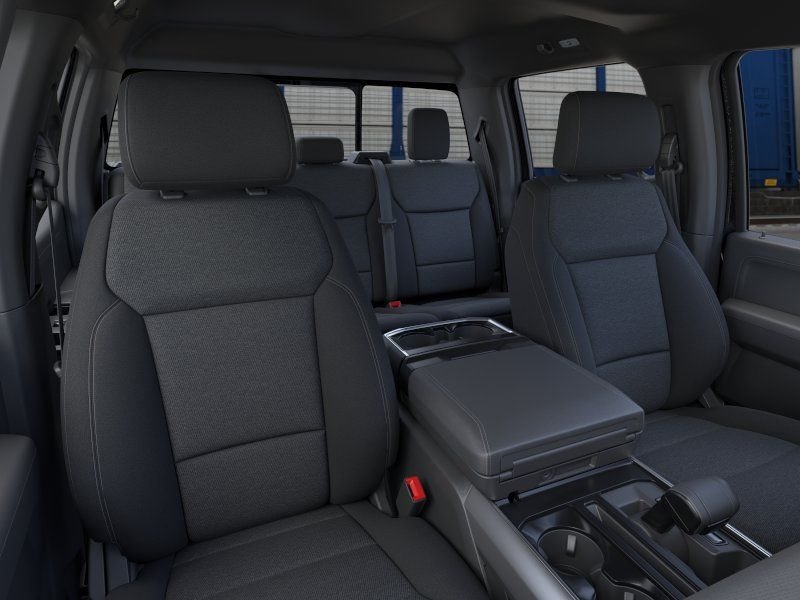 New 2026 Agate Black Metallic Ford XLT image 10
