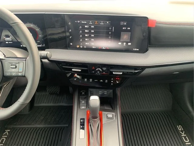 2026 Nissan KICKS SR AWD - Photo 26