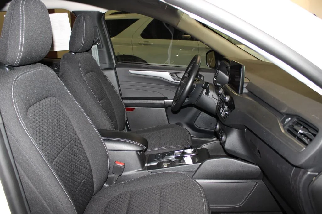 Certified Used 2024 Oxford White Ford Active image 53