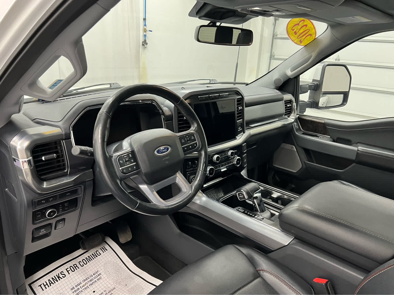 Used 2023 Star White Metallic Tri-Coat Ford LARIAT image 19