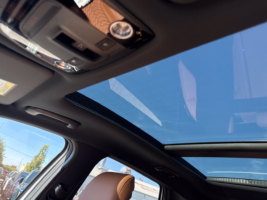 New 2027 White Kia X-Line image 24