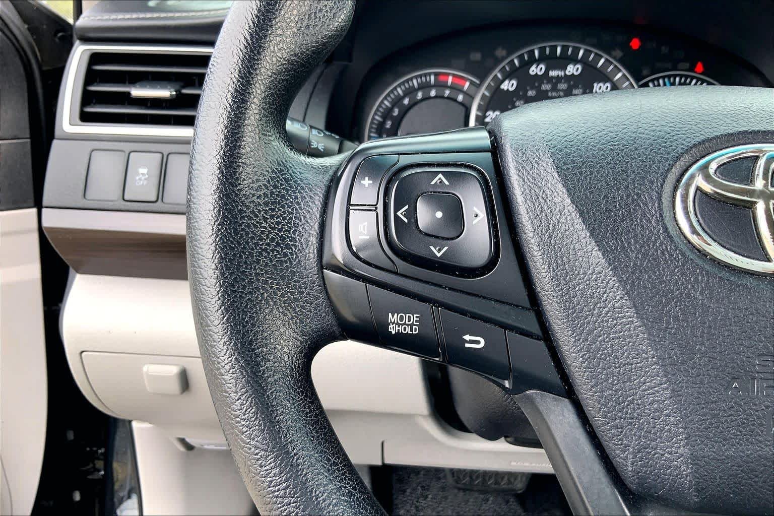 Used 2015 Attitude Black Toyota LE image 23