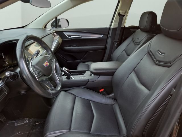 Used 2019 Black Metallic Cadillac Luxury image 37