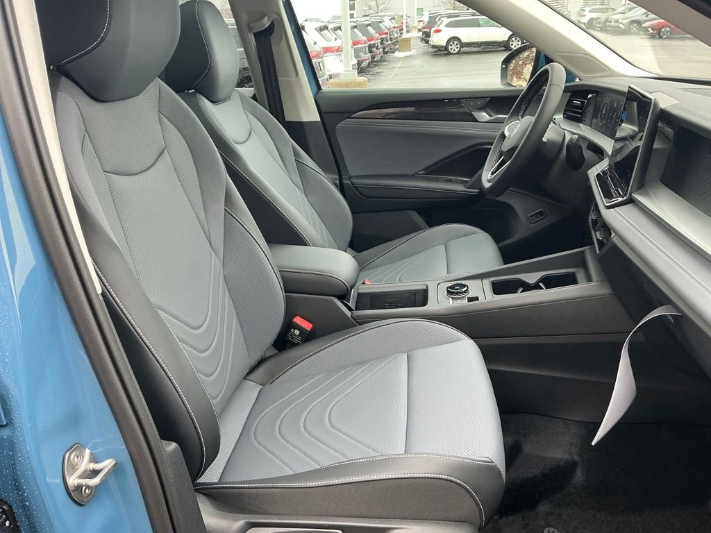 New 2026 Blue Volkswagen 2.0T SE image 10