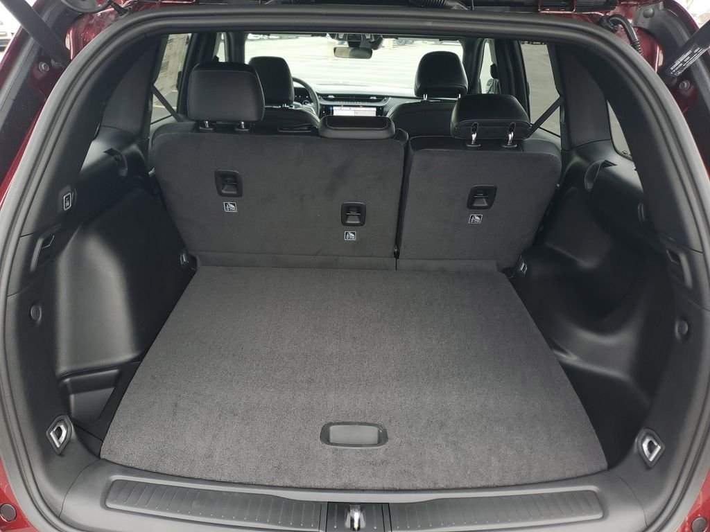 New 2026 Velvet Red Pearlcoat Jeep Altitude image 8