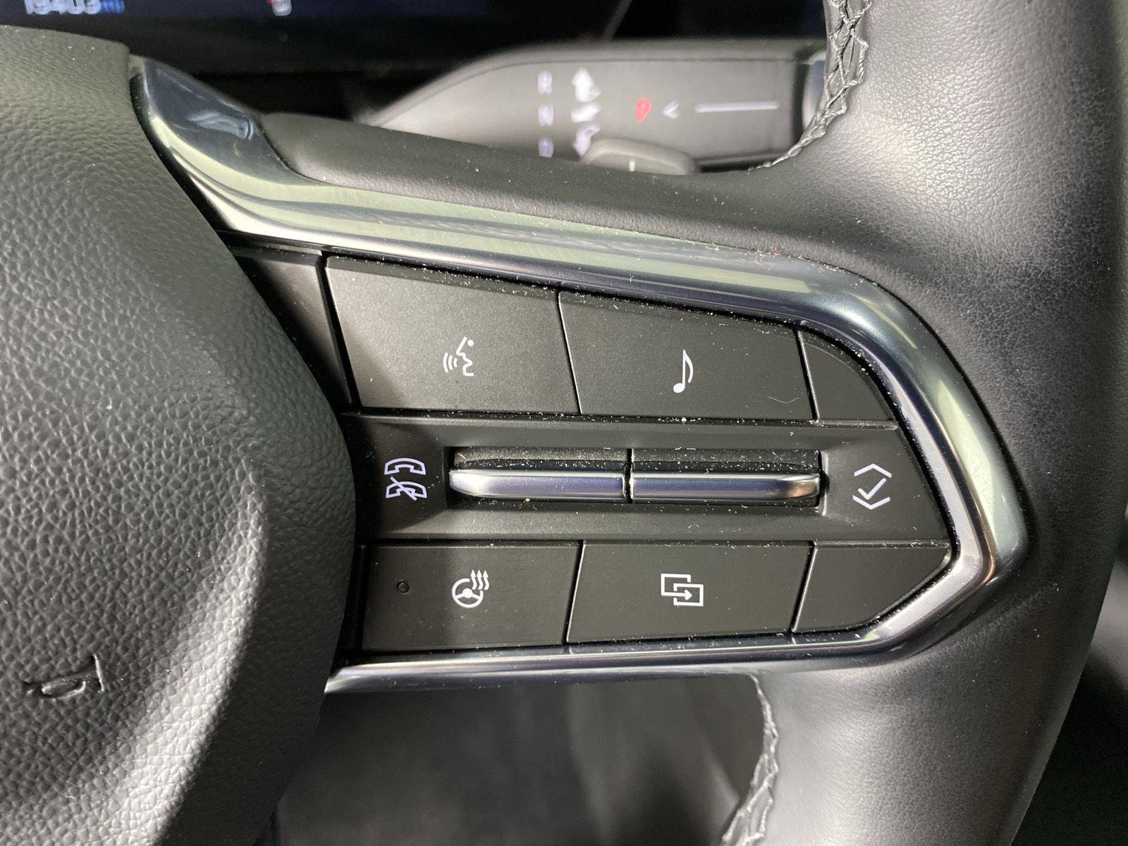 Used 2025 Lakeshore Blue Metallic Chevrolet AWD LT image 15