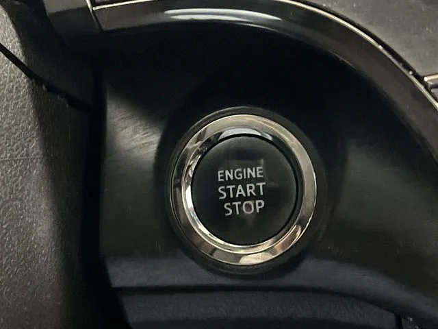 Used 2017 Black Toyota XLE image 17