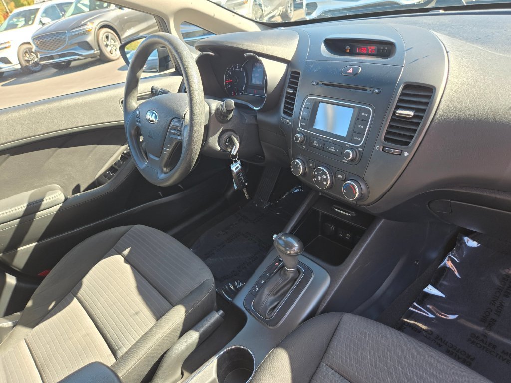 Used 2016 Aurora Black Kia LX image 11