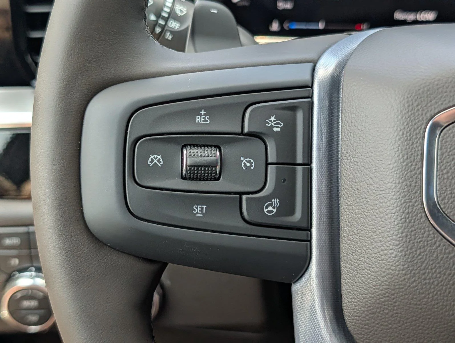 New 2026 Summit White GMC SLT image 26
