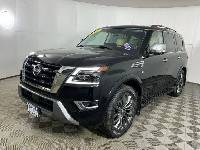Certified Used 2022 Black Nissan Platinum image 4