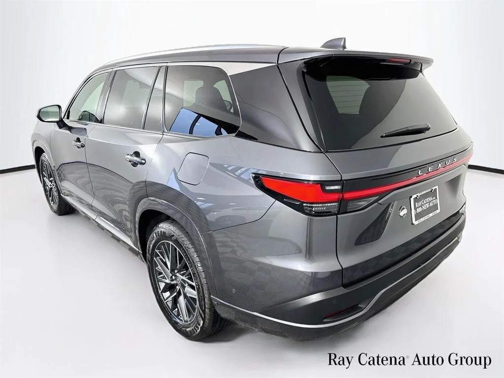 Certified Used 2025 Gray Lexus 350 Premium image 5