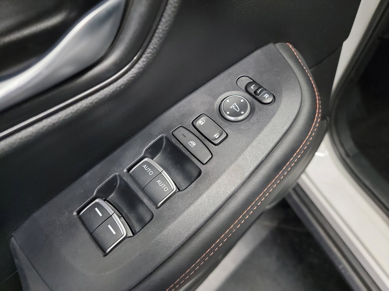 2025 Honda HR-V Sport - Photo 44