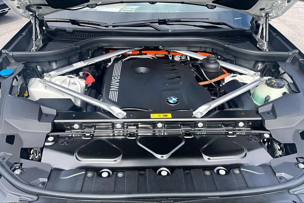 New 2026 BMW X5 xDrive50e 4D Sport Utility
