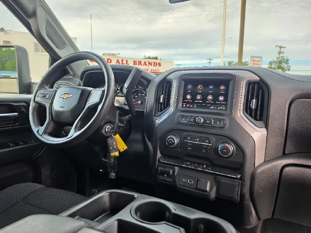 Used 2021 Blue Chevrolet Custom image 13
