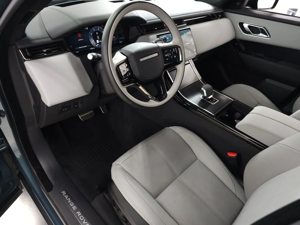 2026 Land Rover Range Rover Velar Dynamic SE - Photo 18