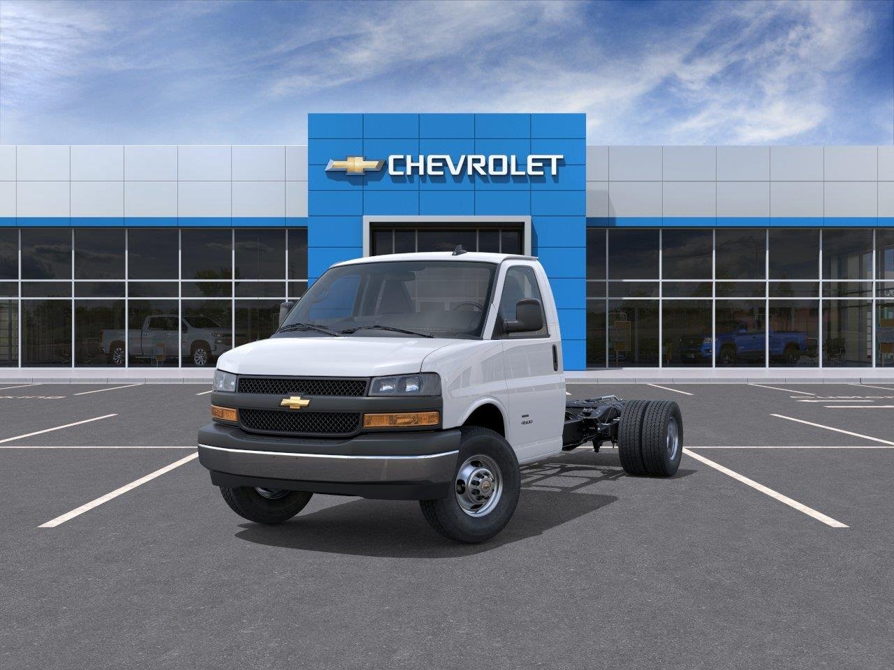 New 2025 Summit White Chevrolet 1WT image 8