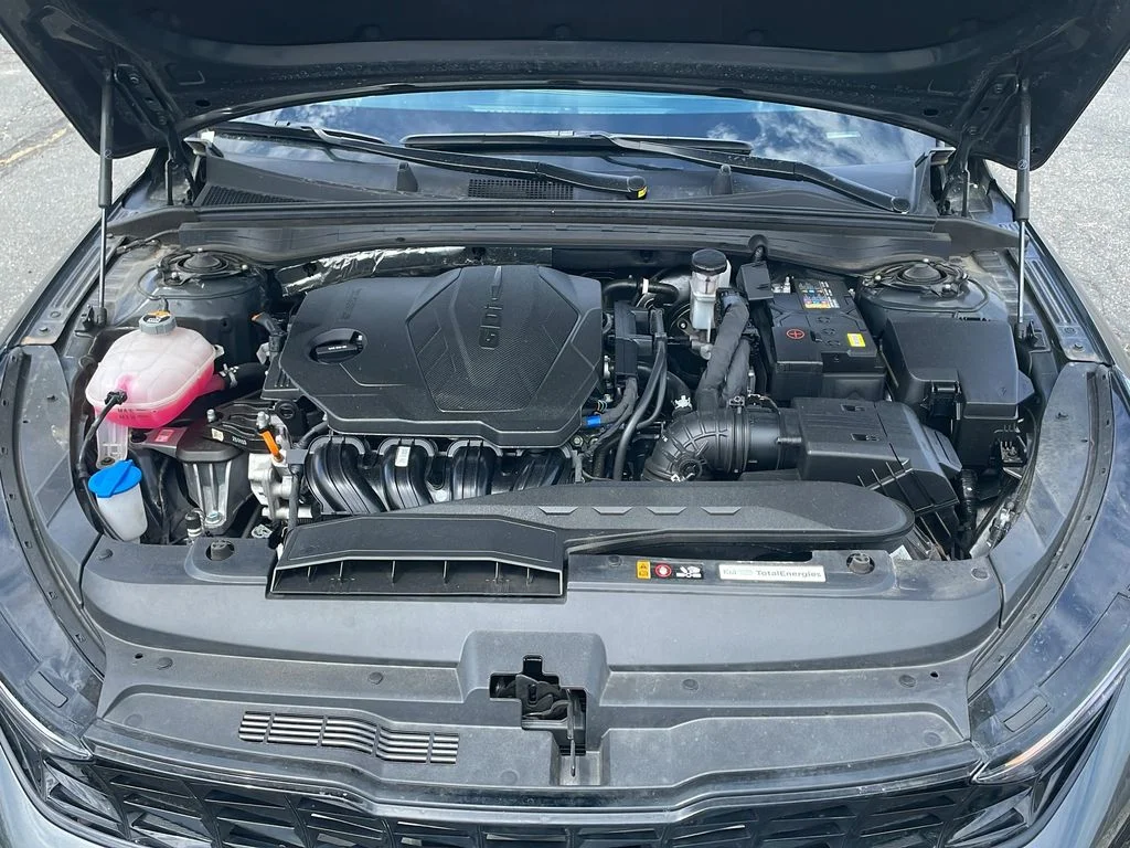 2025 Kia K5 LXS - Photo 29