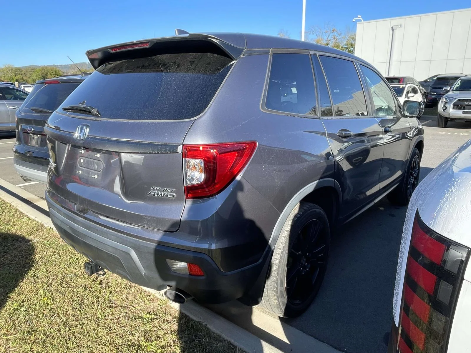 Used 2019 Modern Steel Metallic Honda Sport image 4