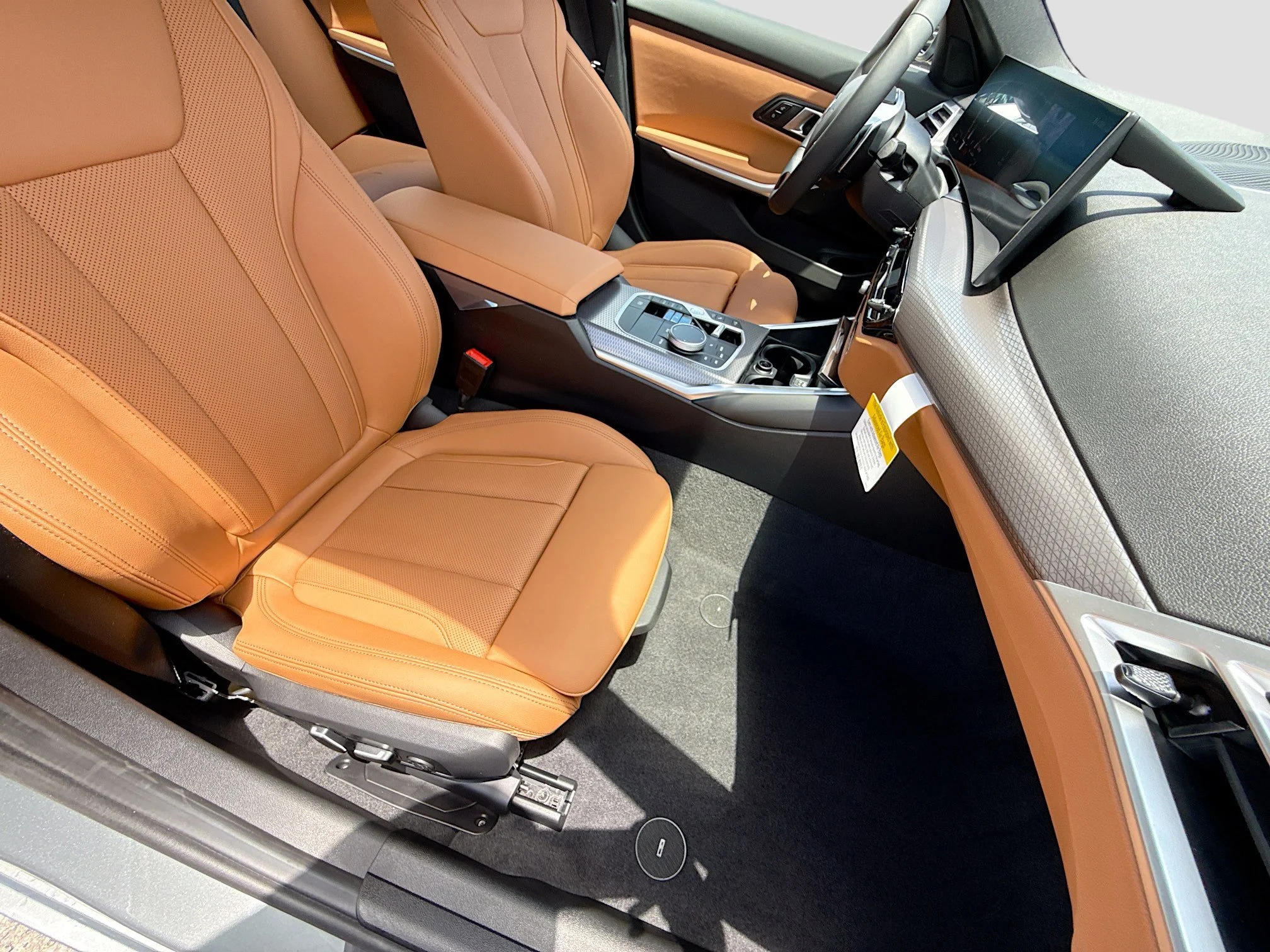 New 2026 Skyscraper Grey Metallic BMW 330i xDrive image 15