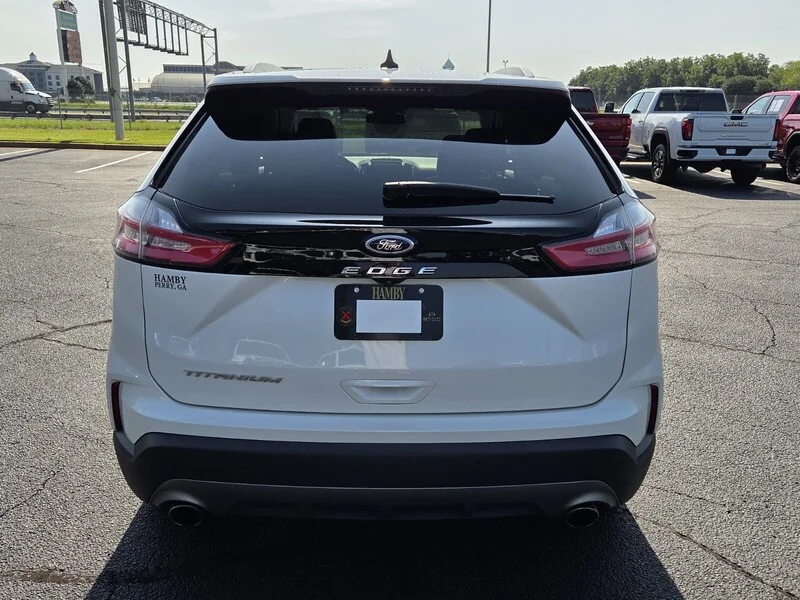 Used 2021 White Metallic FORD TITANIUM image 10