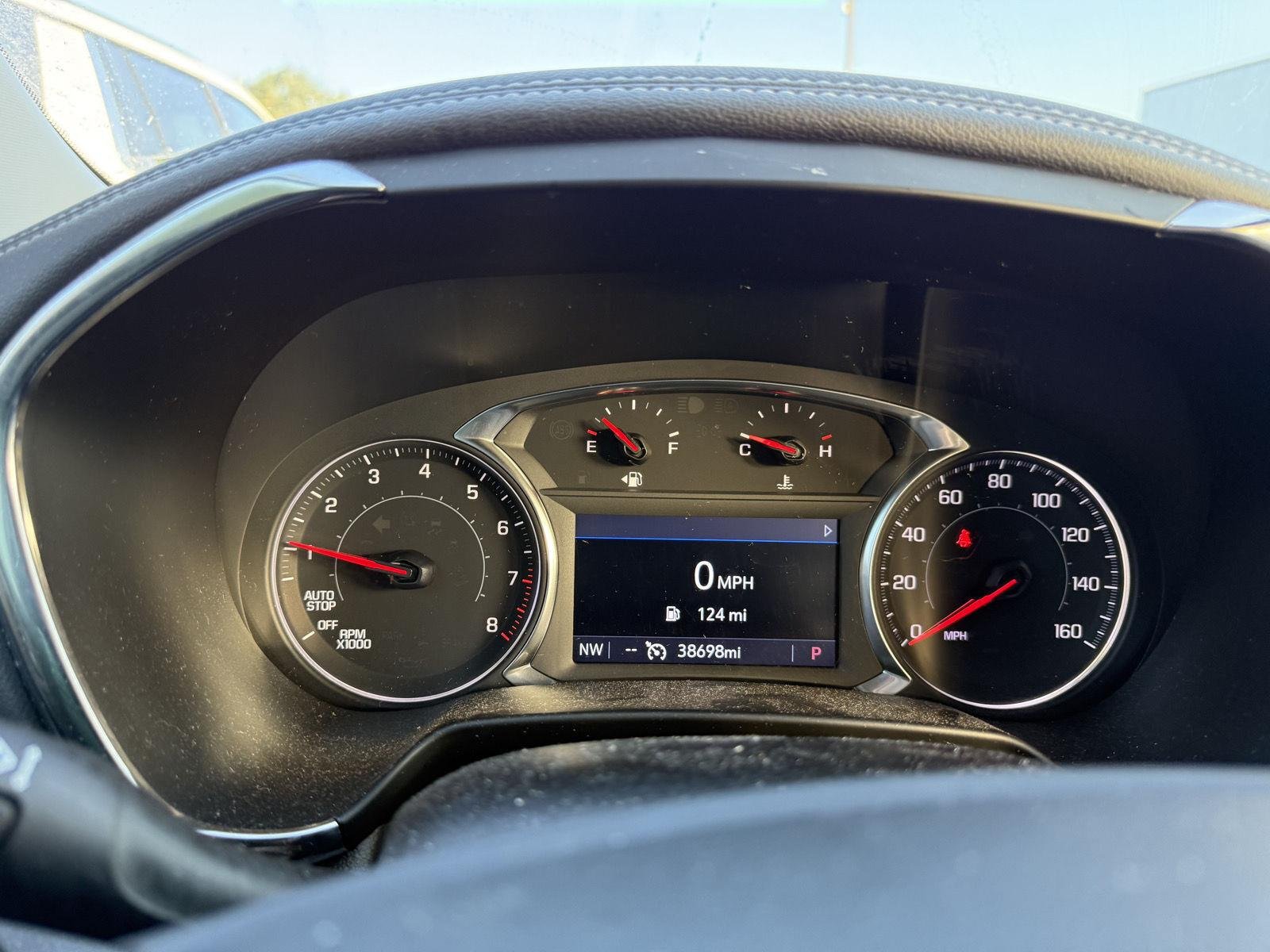 Used 2024 Summit White Chevrolet LT image 14