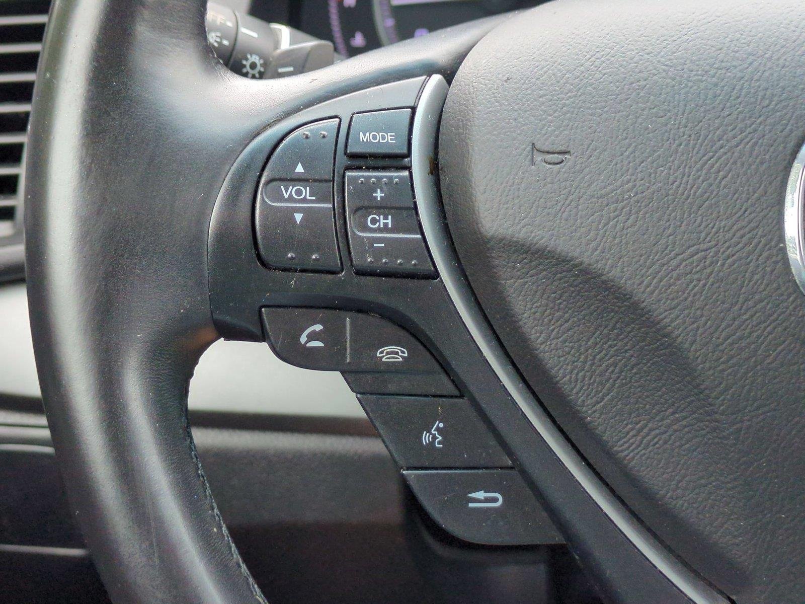 Used 2015 Crystal Black Pearl Acura  image 19